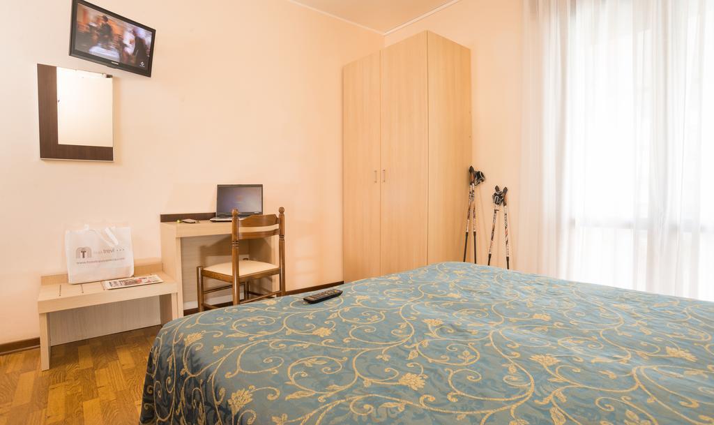 Hotel Trevi Lido di Jesolo Bilik gambar